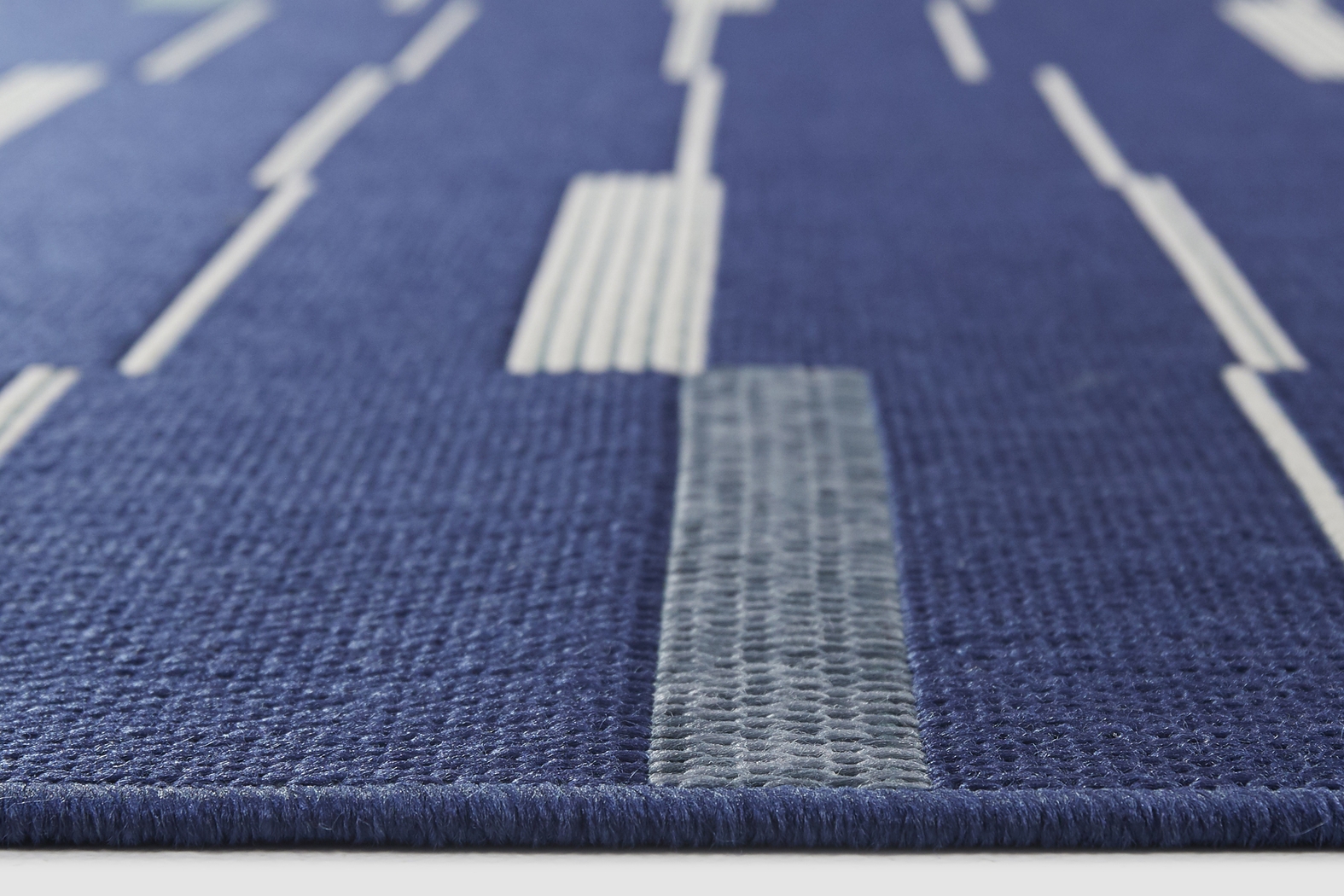 Lazuli Dark Blue 7'10 x 10' Indoor/Outdoor Rug - Thumbnail - Image 3