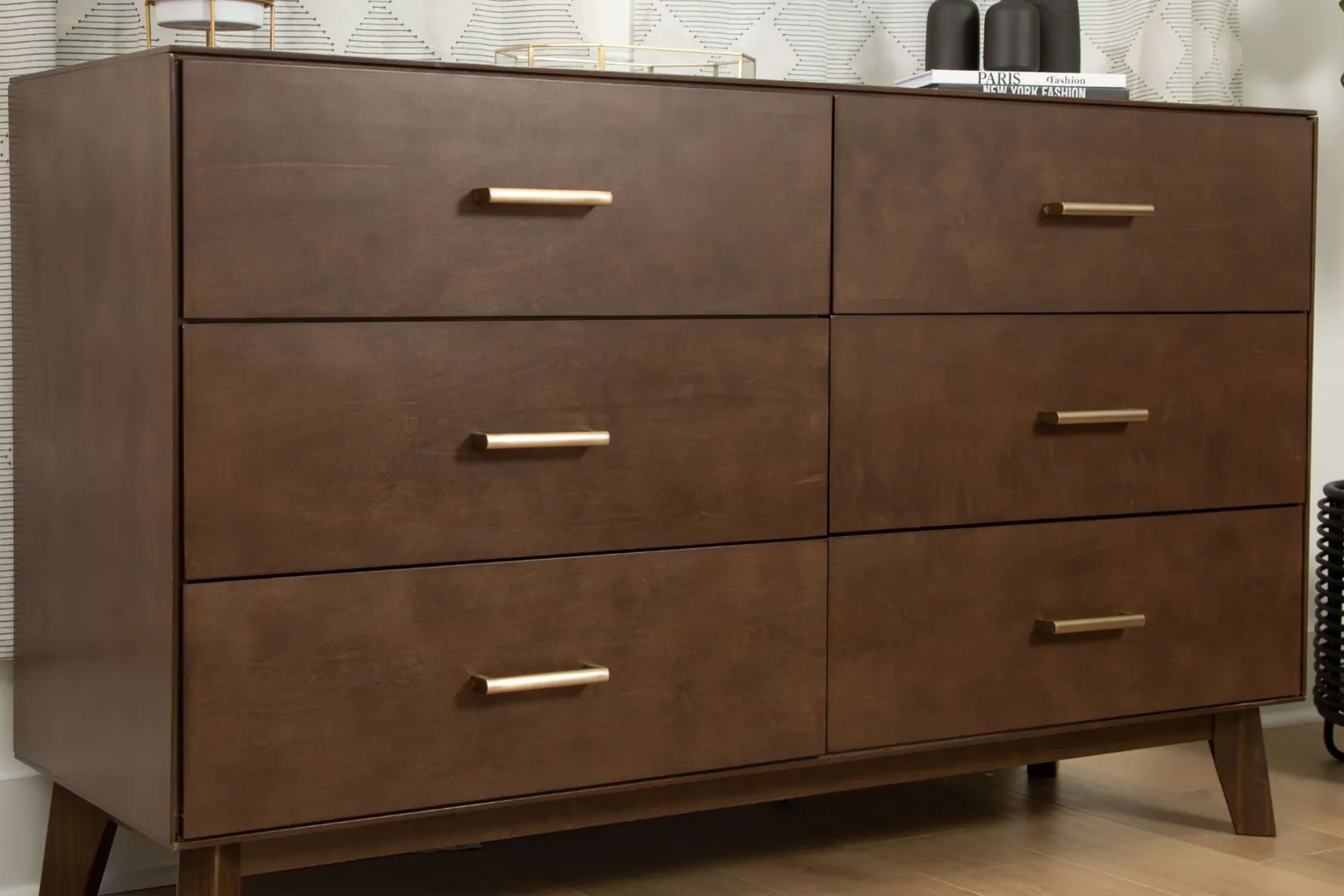 Learitt Walnut 6-Drawer Dresser - Thumbnail - Image 6