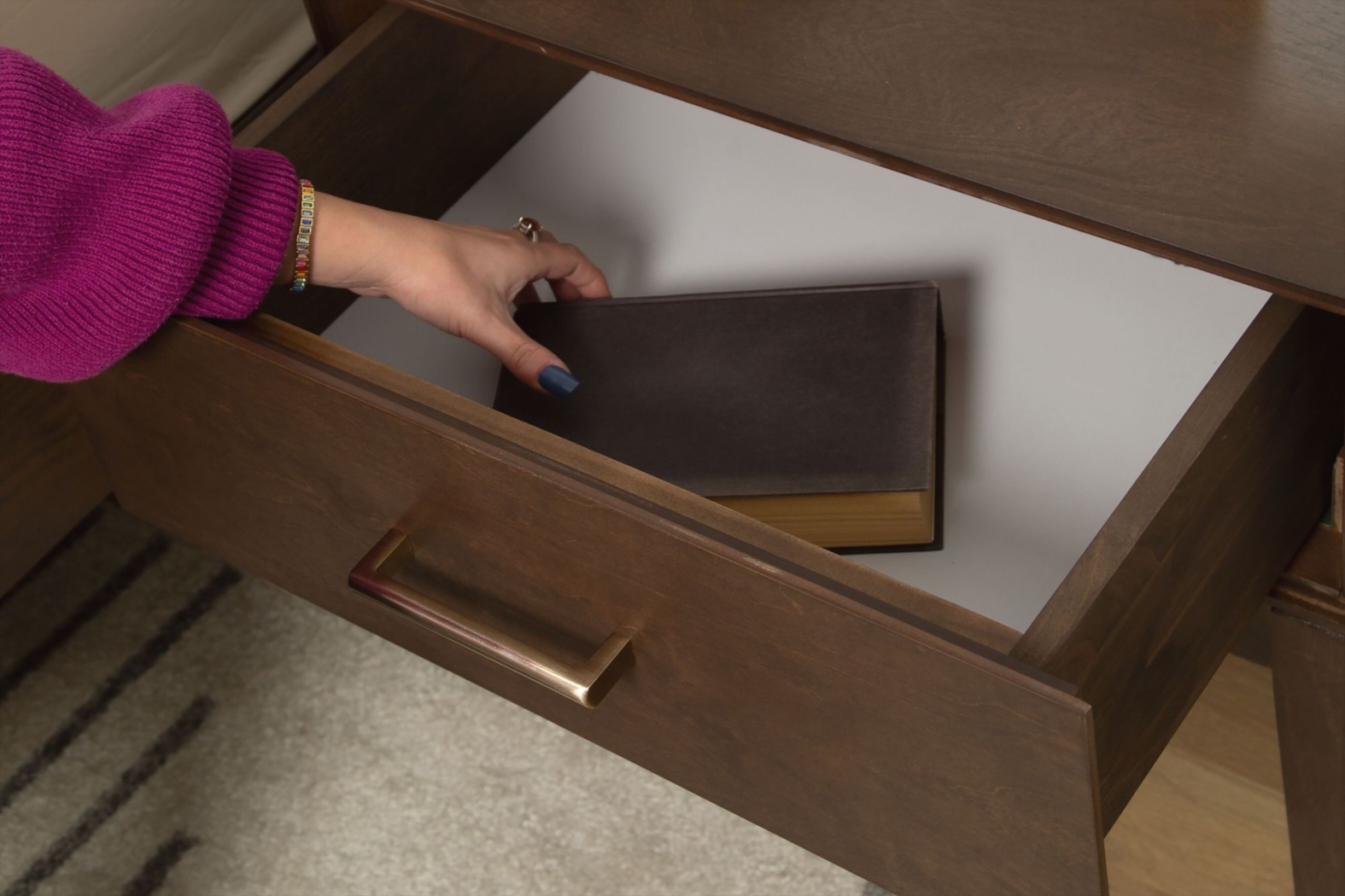 Learitt Walnut 1-Drawer Nightstand - Thumbnail - Image 6