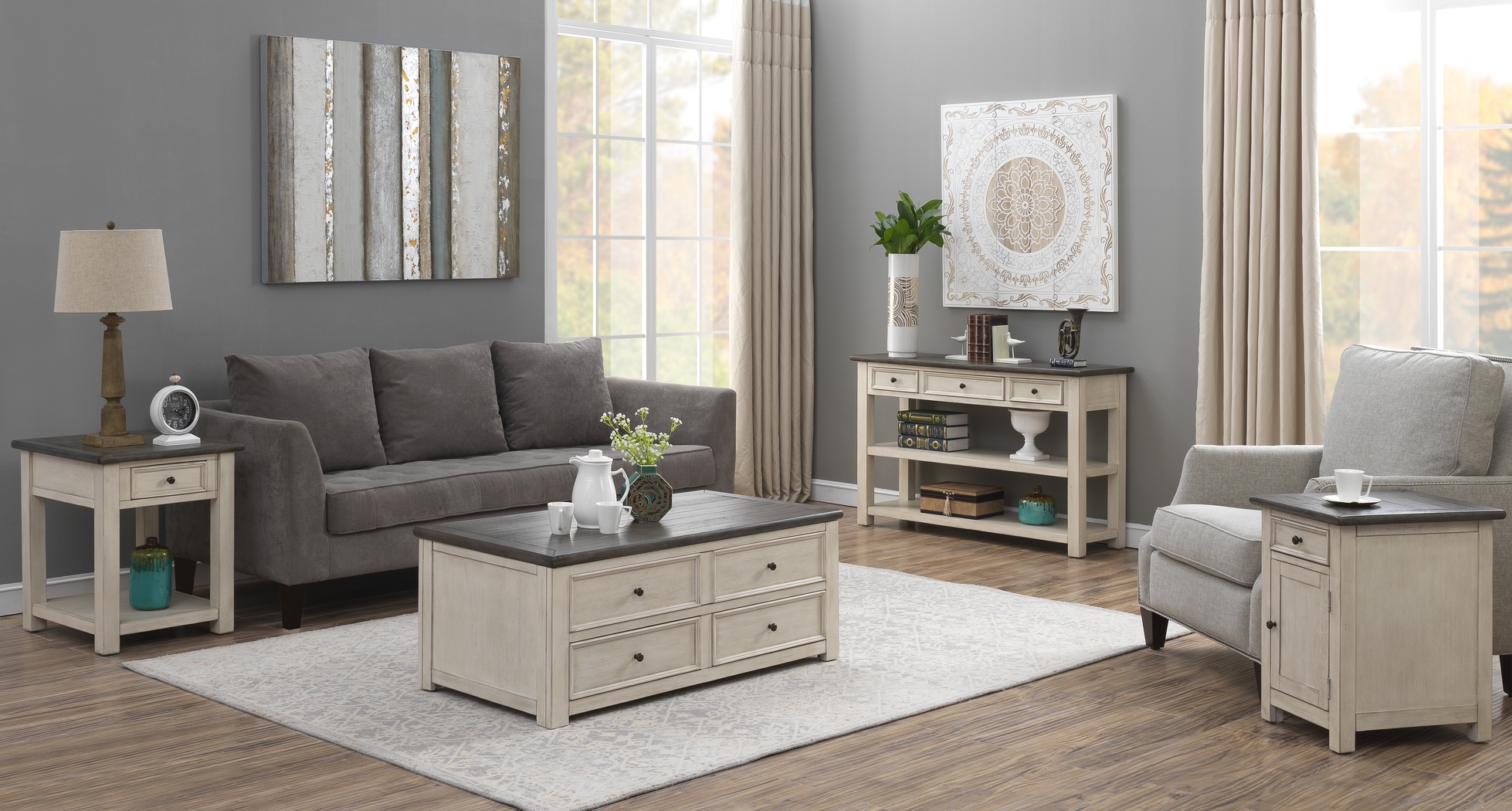 Leoane Ivory End Table - Thumbnail - Image 8