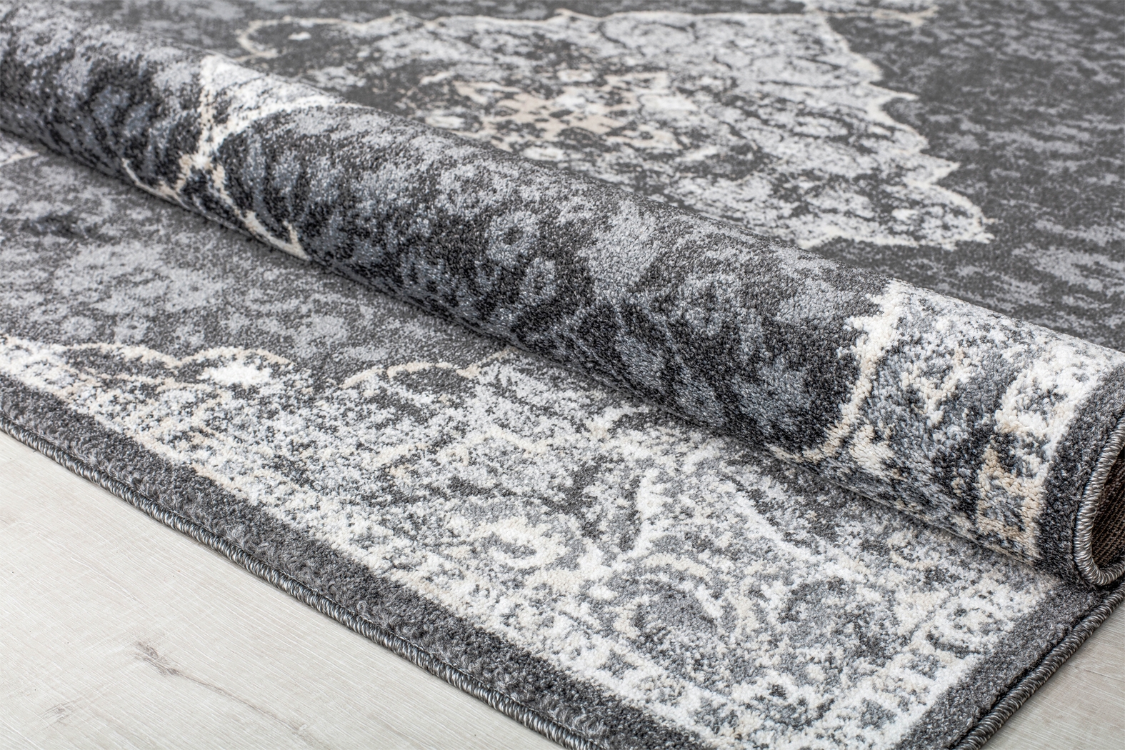 Lestine 5' x 7' Gray Rug - Thumbnail - Image 4