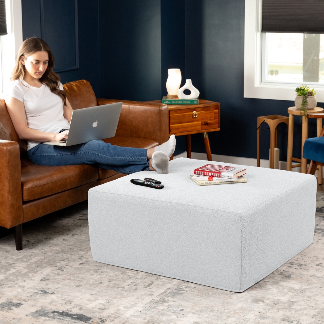 Lesusa II White Ottoman - Thumbnail - Image 6