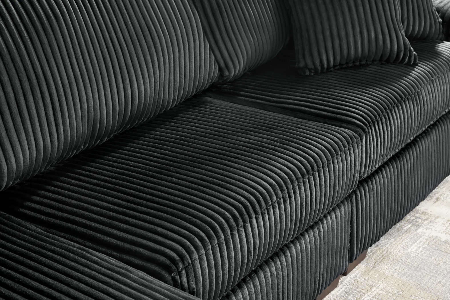 Lexford Park Black 2 Pc Sectional - Thumbnail - Image 3