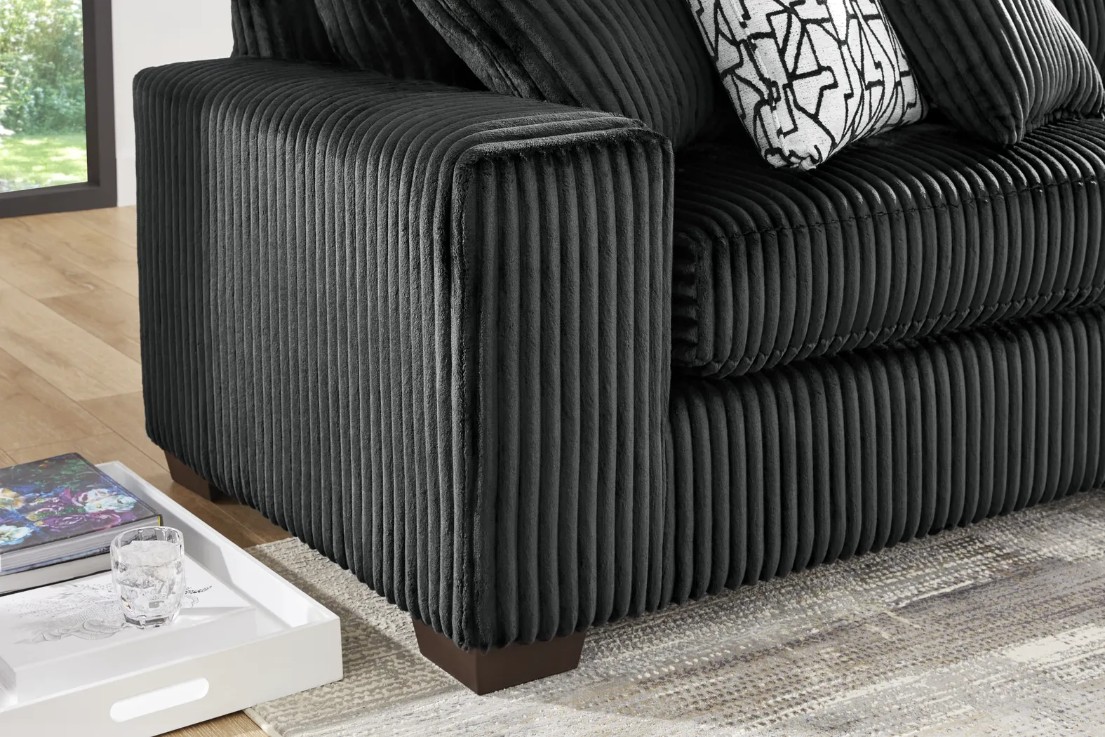 Lexford Park Black 2 Pc Sectional - Thumbnail - Image 2