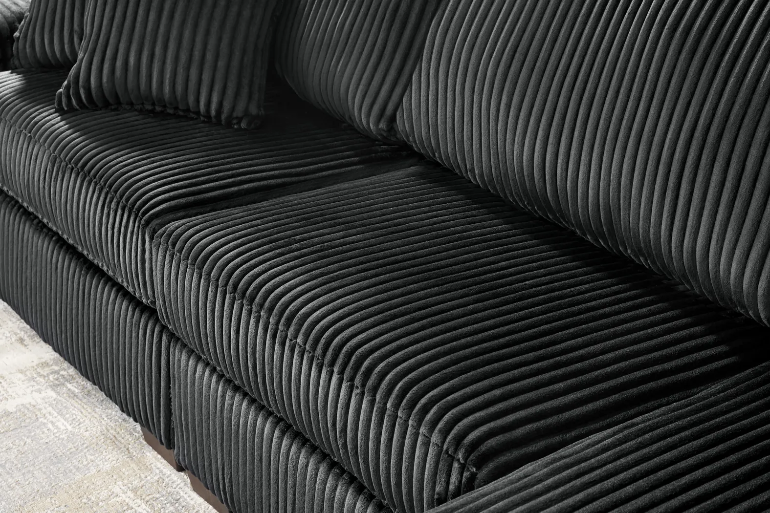 Lexford Park Black 3 Pc Sectional - Thumbnail - Image 4