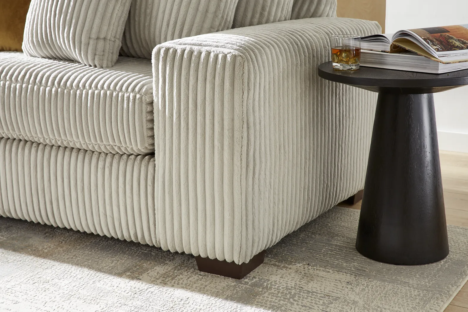 Lexford Park Gray 5 Pc Sectional Living Room - Thumbnail - Image 5