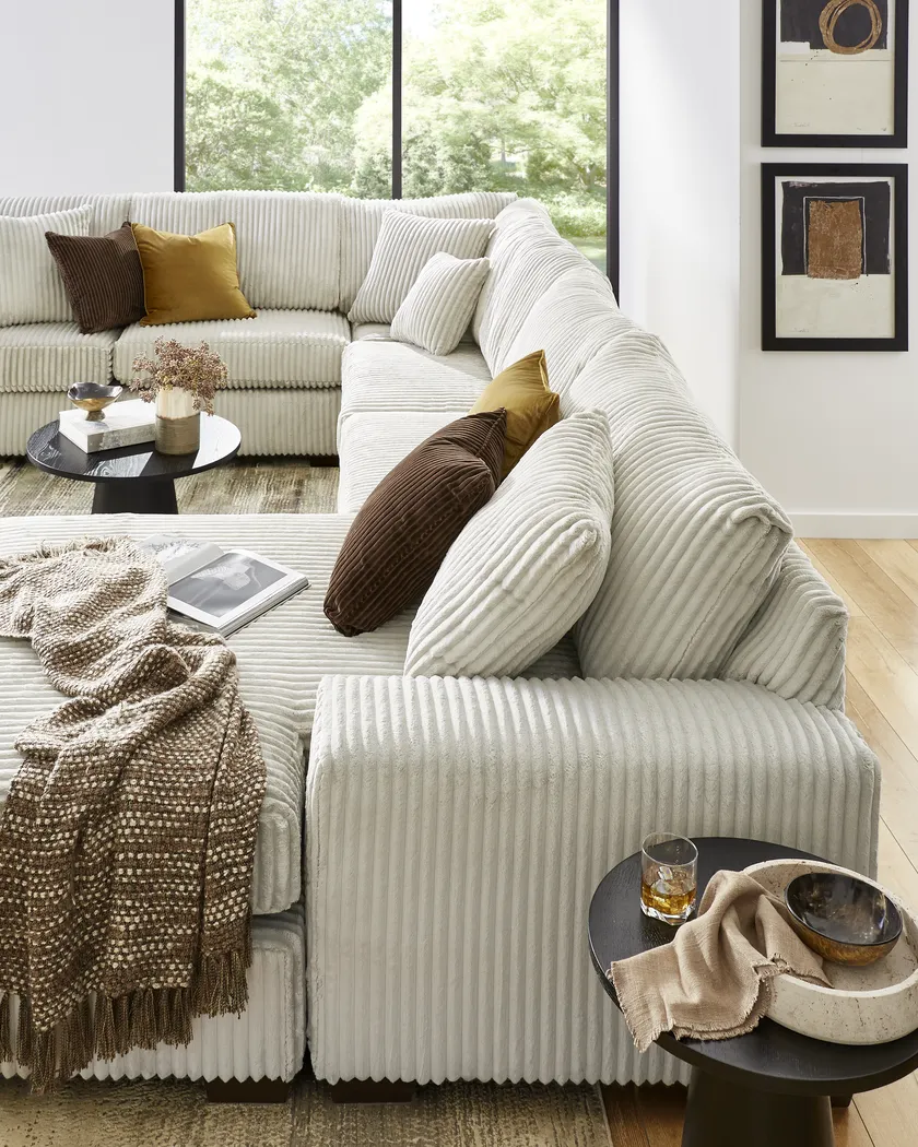 Lexford Park Gray 6 Pc Sectional - Image 9