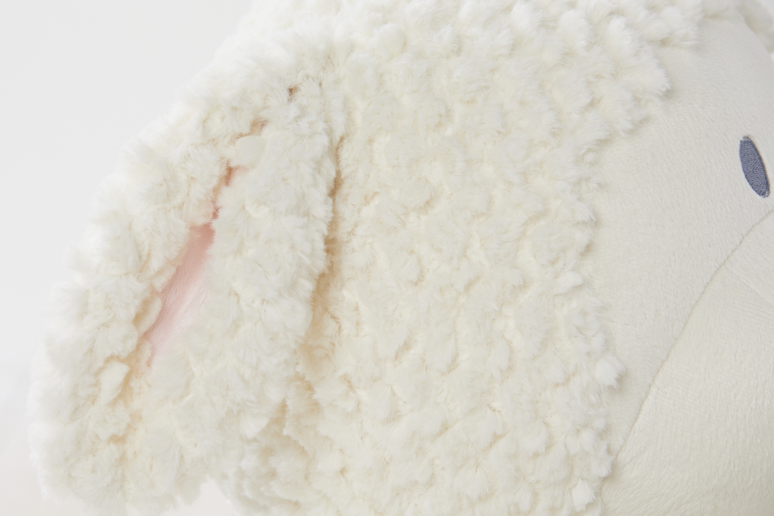 Libby Lamb Ivory Toddler Chair - Thumbnail - Image 4