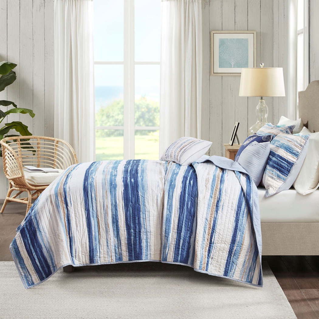 Lillya Blue 6 pc King/Cal King Quilt Set - Thumbnail - Image 4