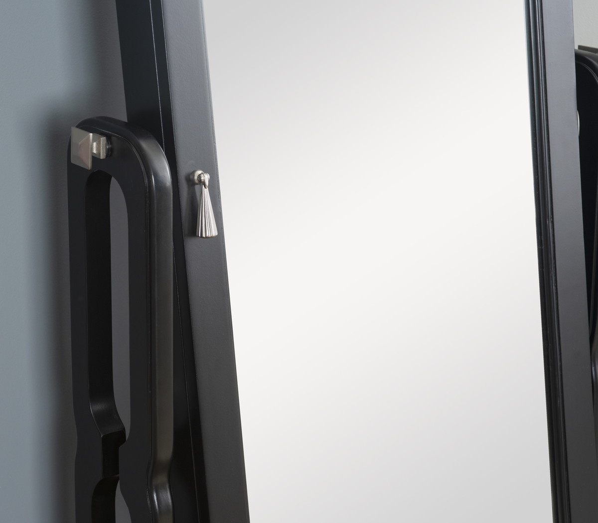 Lindelaan Black Cheval Jewelry Armoire - Thumbnail - Image 10