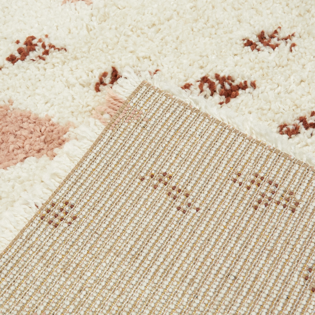 Linnhaven Pink 5'3 x 7' Rug - Thumbnail - Image 3