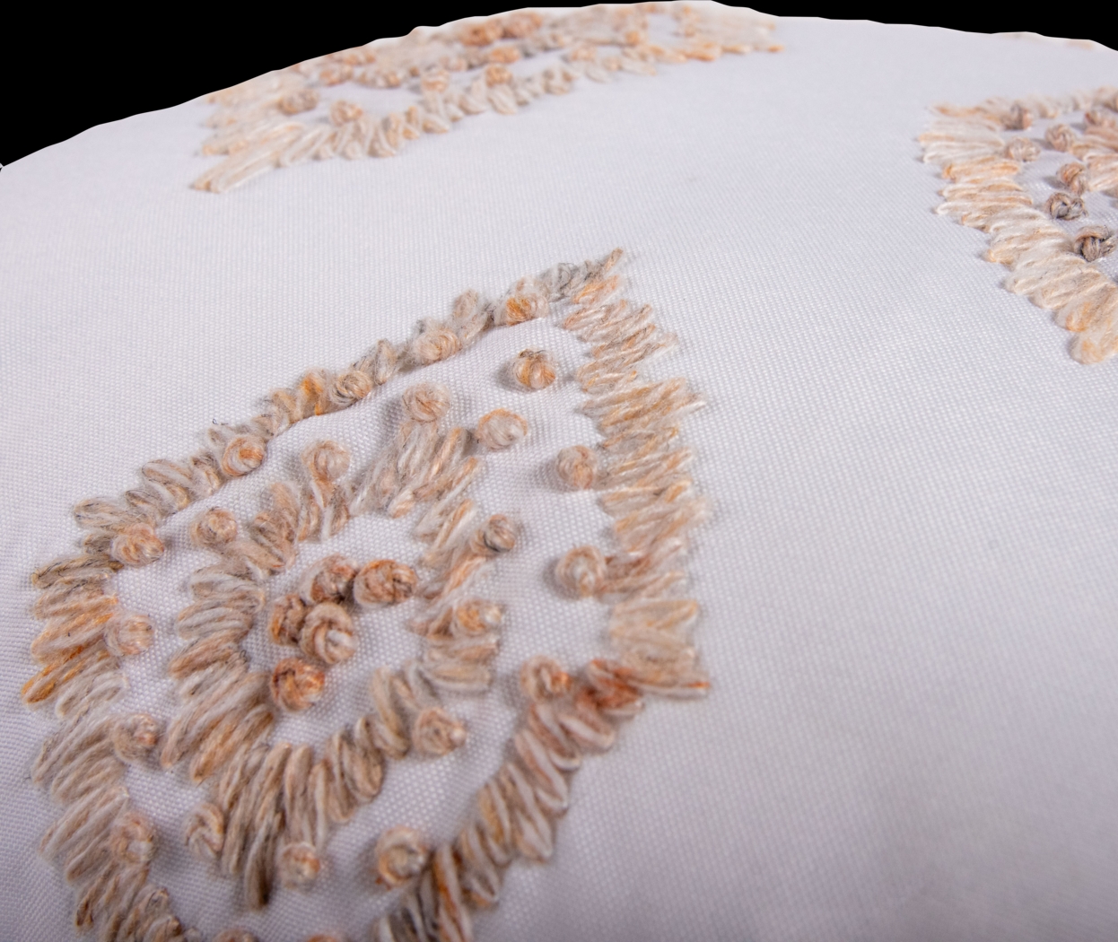 Litre Ivory Indoor/Outdoor Accent Pillow - Thumbnail - Image 4