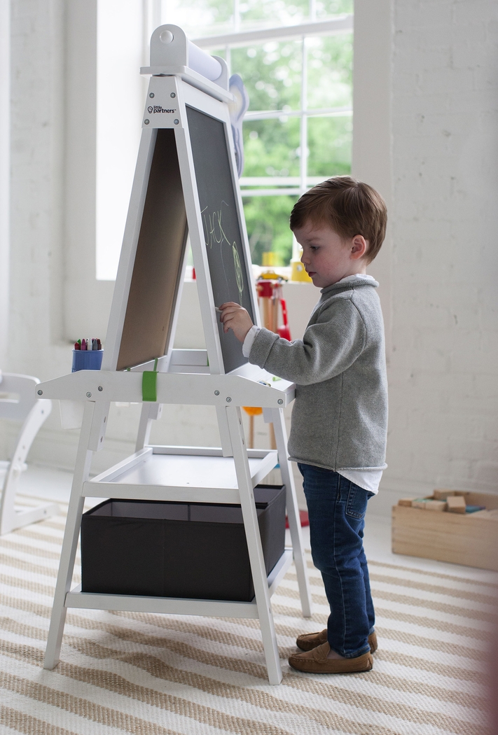 Little Partners Turquoise Deluxe Learn and Play Art Center Easel - Thumbnail - Image 6