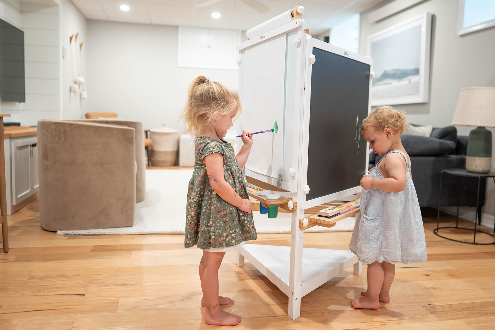 Little Partners White Tri-Sided Art Center - Thumbnail - Image 3