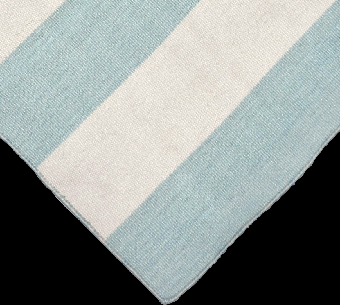 Lorahorn Blue 5' x 7'6 Indoor/Outdoor Rug - Thumbnail - Image 4