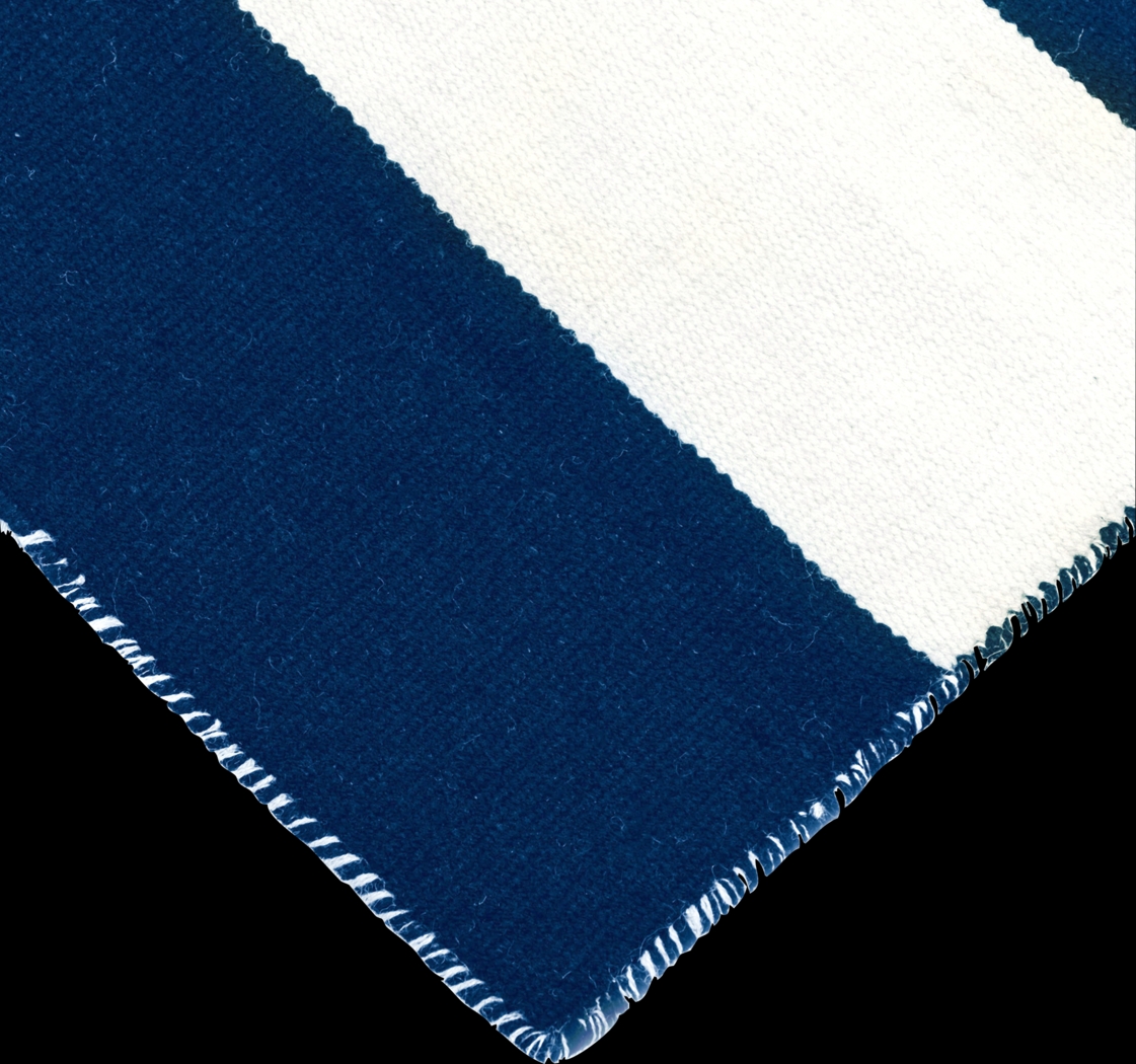 Lorahorn Navy 5' x 7'6 Indoor/Outdoor Rug - Thumbnail - Image 6