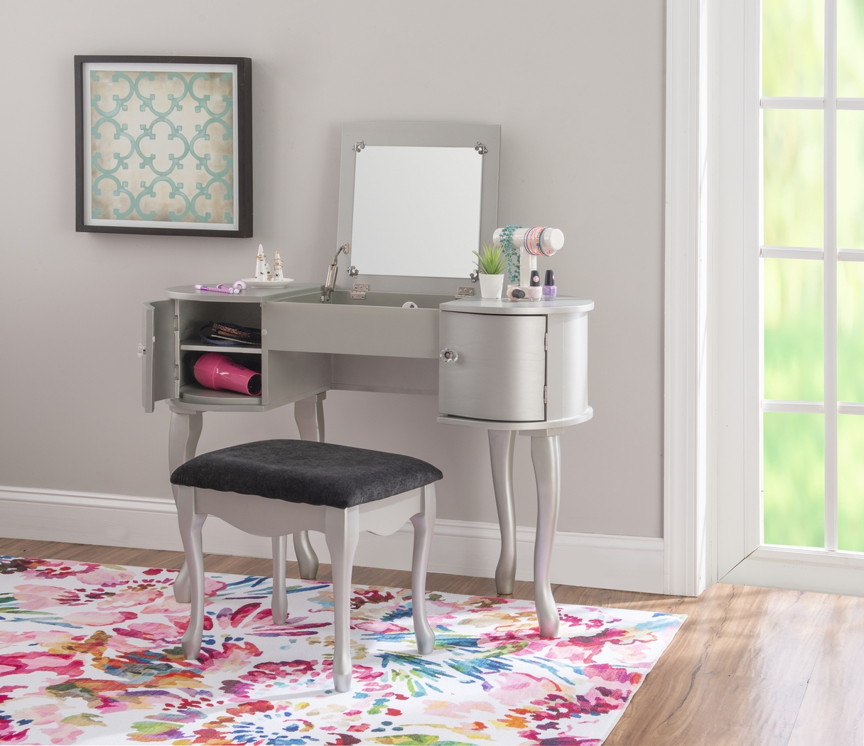 Loring Gray Vanity Set - Thumbnail - Image 3