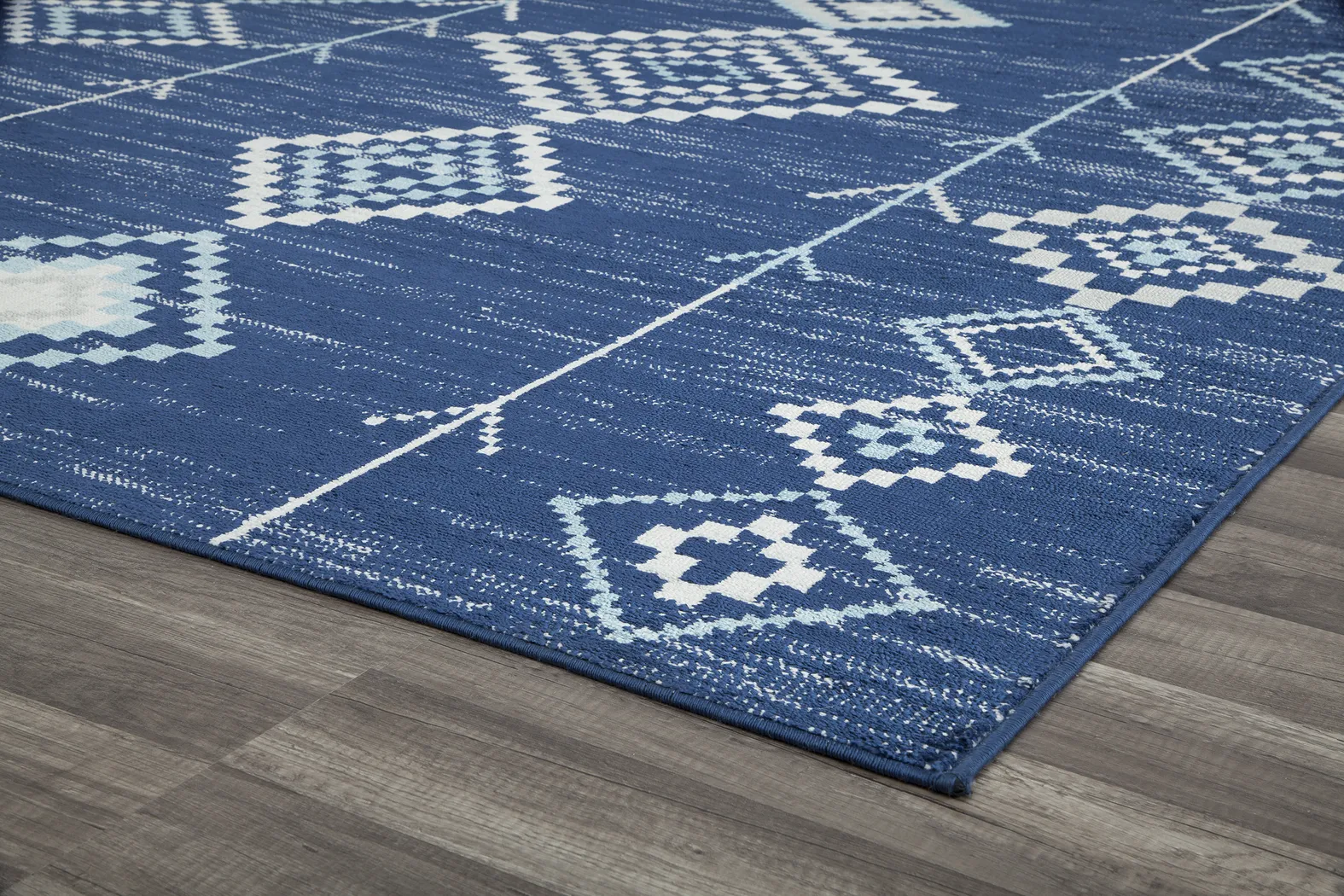 CosmoLiving By Cosmopolitan Lowyn Blue 8' x 10' Rug - Thumbnail - Image 3
