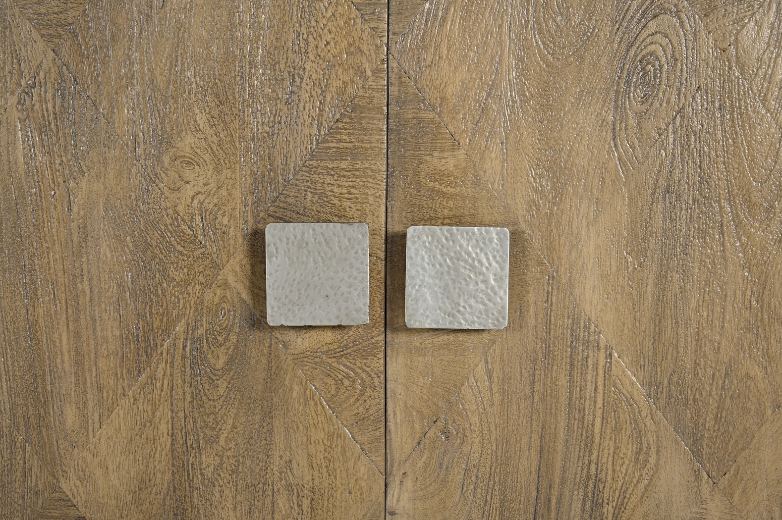 Loyston Natural Credenza - Thumbnail - Image 8