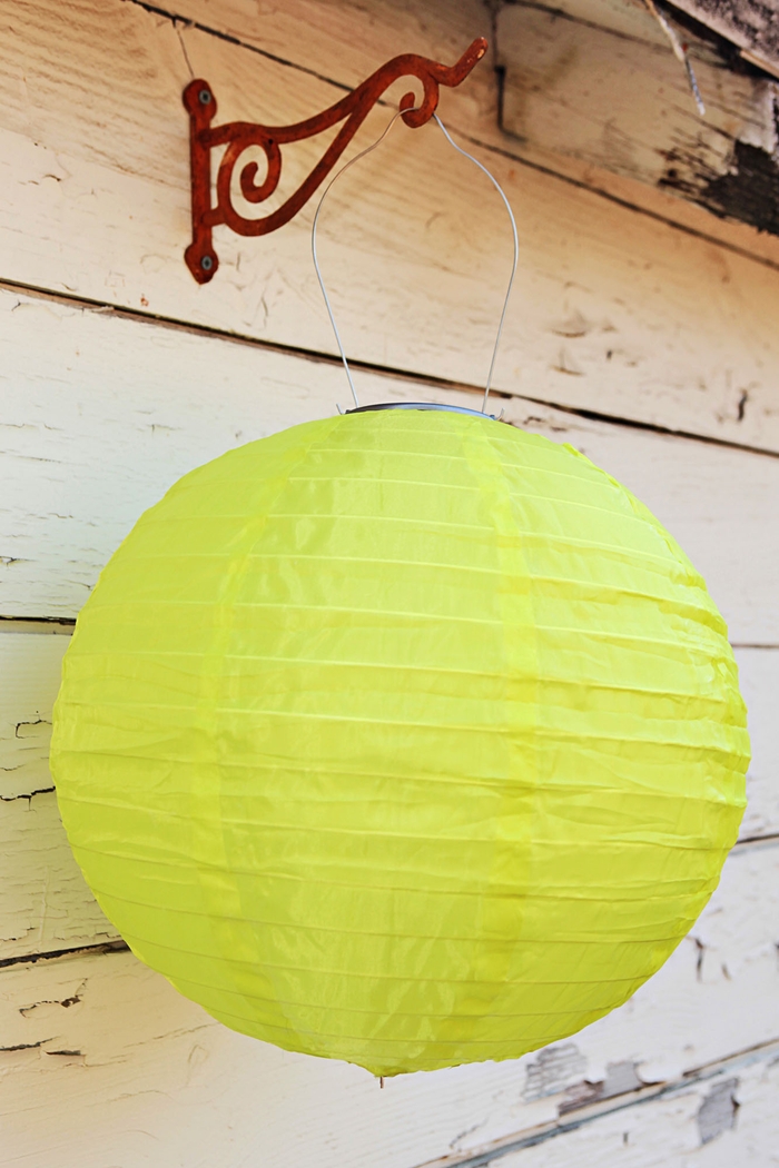 Lucene Lime Outdoor Solar Lantern - Thumbnail - Image 3