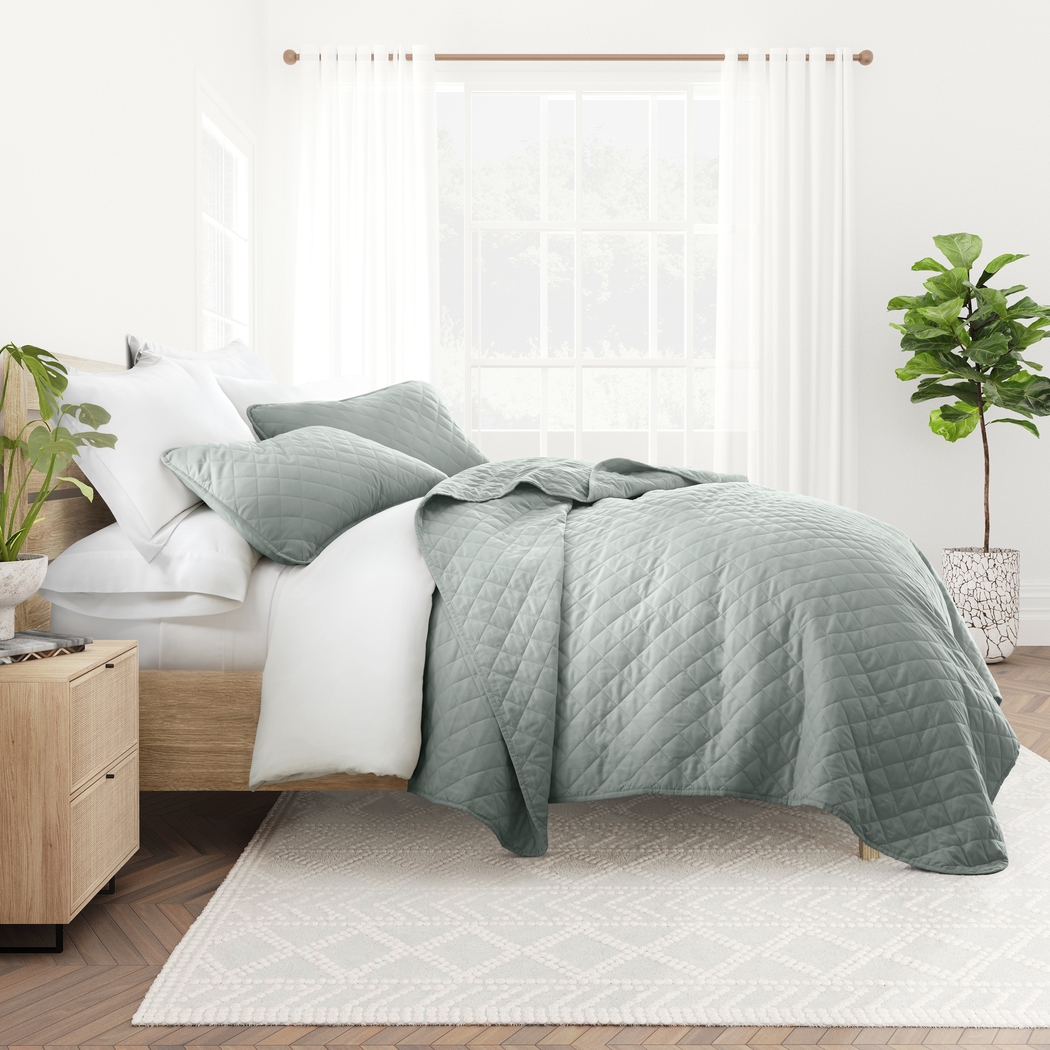 Lulldale Green 3 Pc Queen Quilt Set - Thumbnail - Image 4