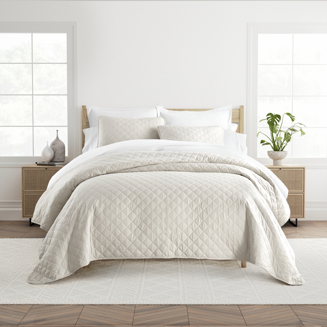 Lulldale Natural 3 Pc Queen Quilt Set - Thumbnail - Image 1