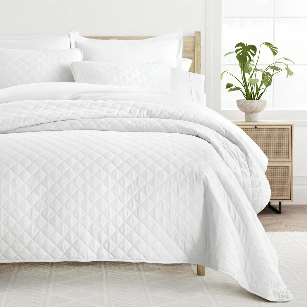 Lulldale White 2 Pc Twin Quilt Set - Thumbnail - Image 3
