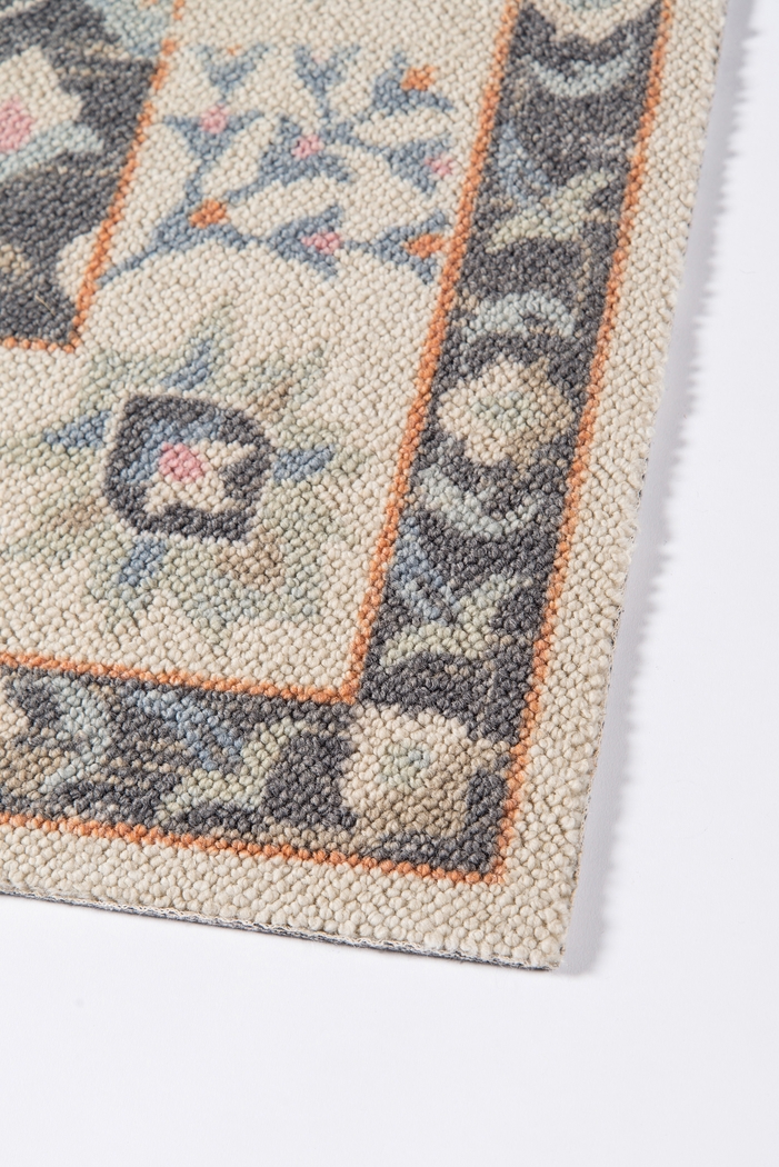 Luma Black 6'6 x 9' Rug - Thumbnail - Image 3