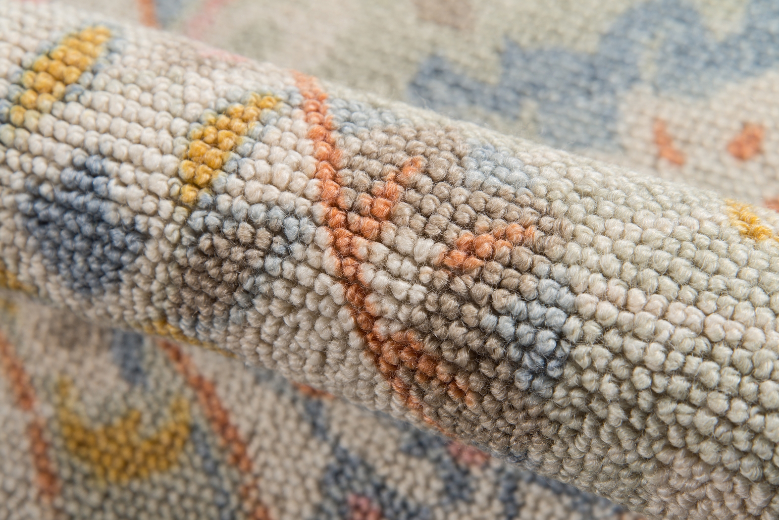 Luma Cream 5'3 x 7'6 Rug - Thumbnail - Image 7