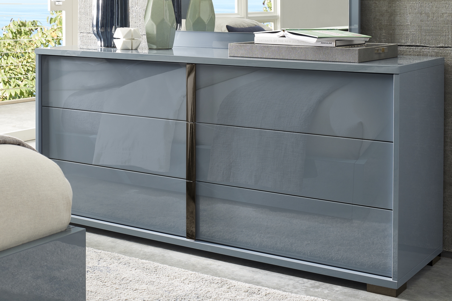 Luma Vista Blue Dresser - Thumbnail - Image 3