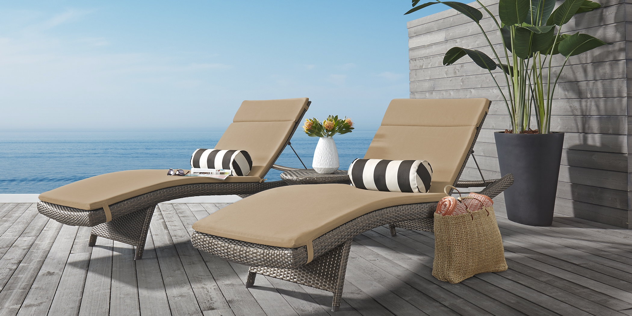 Luna Lake Gray Outdoor Chaise with Beige Cushions, Set of 2 - Thumbnail - Image 2
