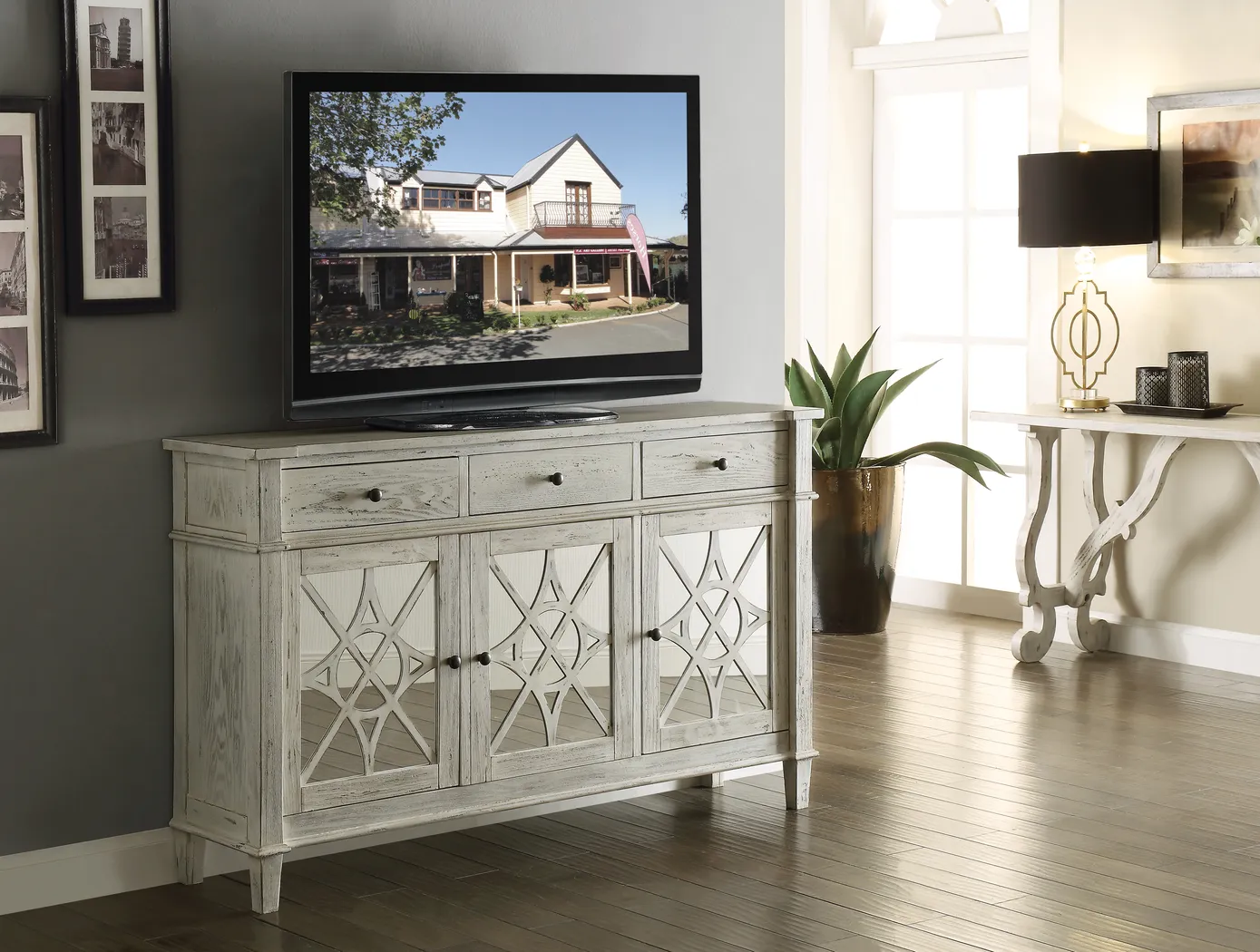 Luton White Credenza - Thumbnail - Image 5