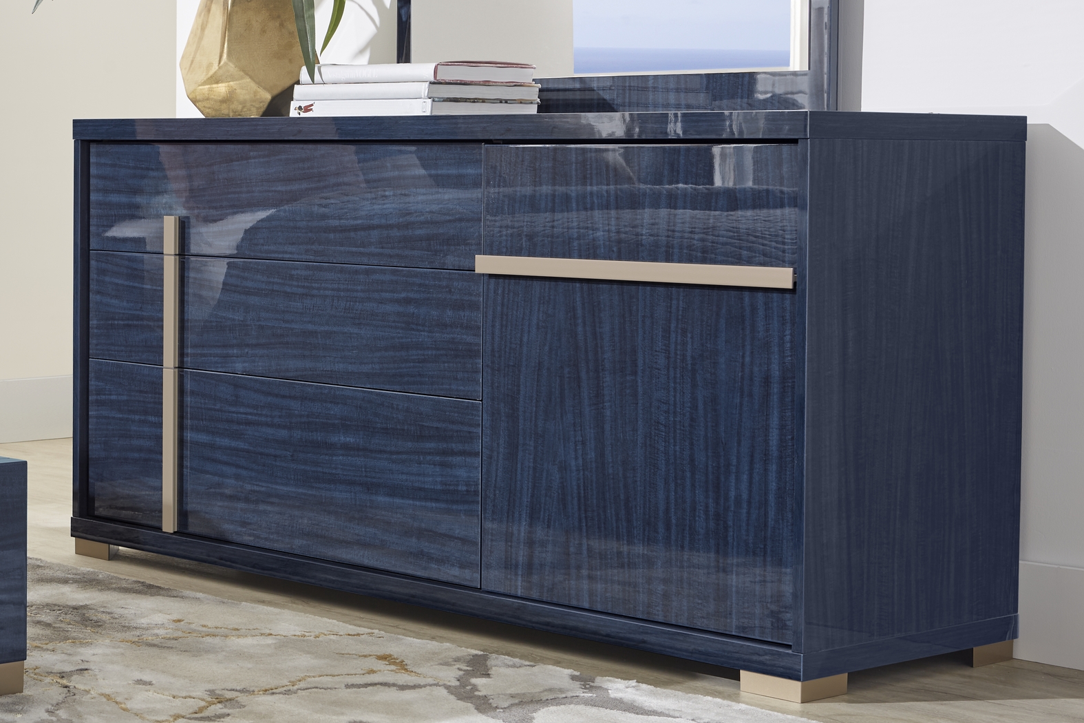 Luxe Point Blue 5 Pc King Panel Bedroom - Thumbnail - Image 6