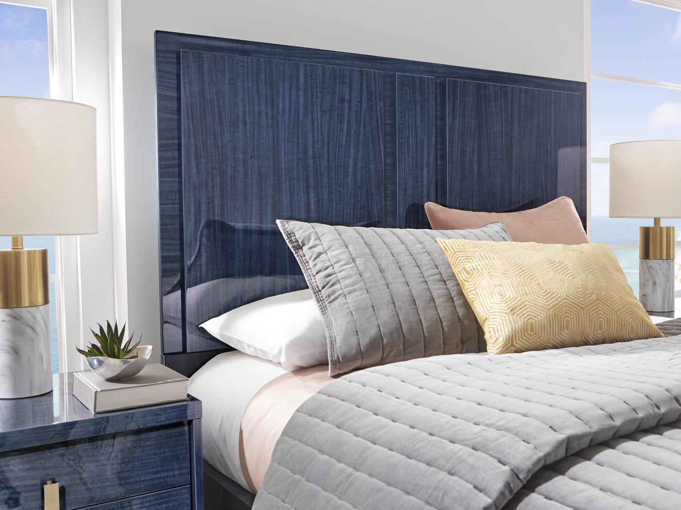 Luxe Point Blue 5 Pc King Panel Bedroom - Thumbnail - Image 3