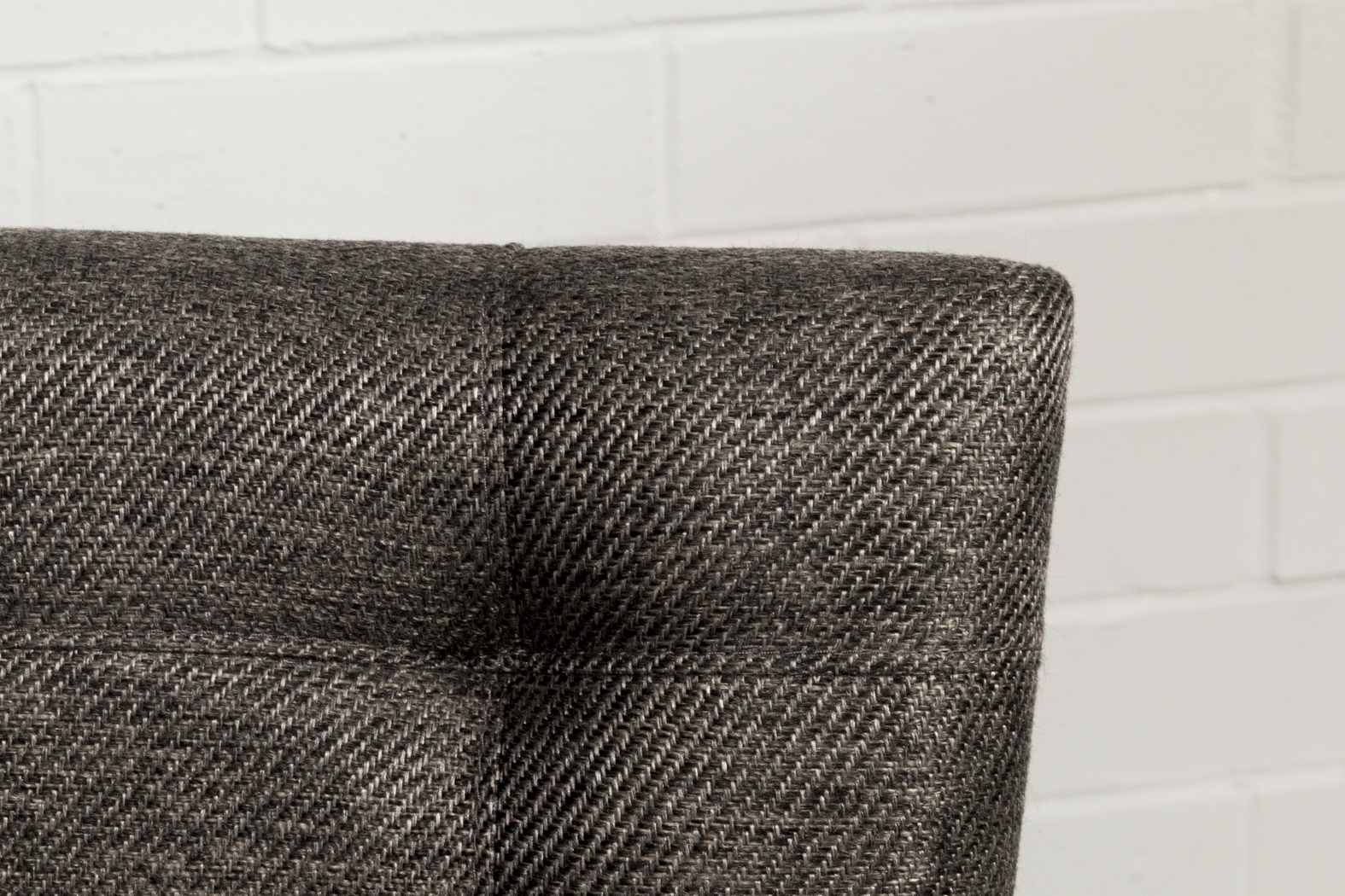 Lyngrove Brown Swivel Counter Height Stool - Thumbnail - Image 3