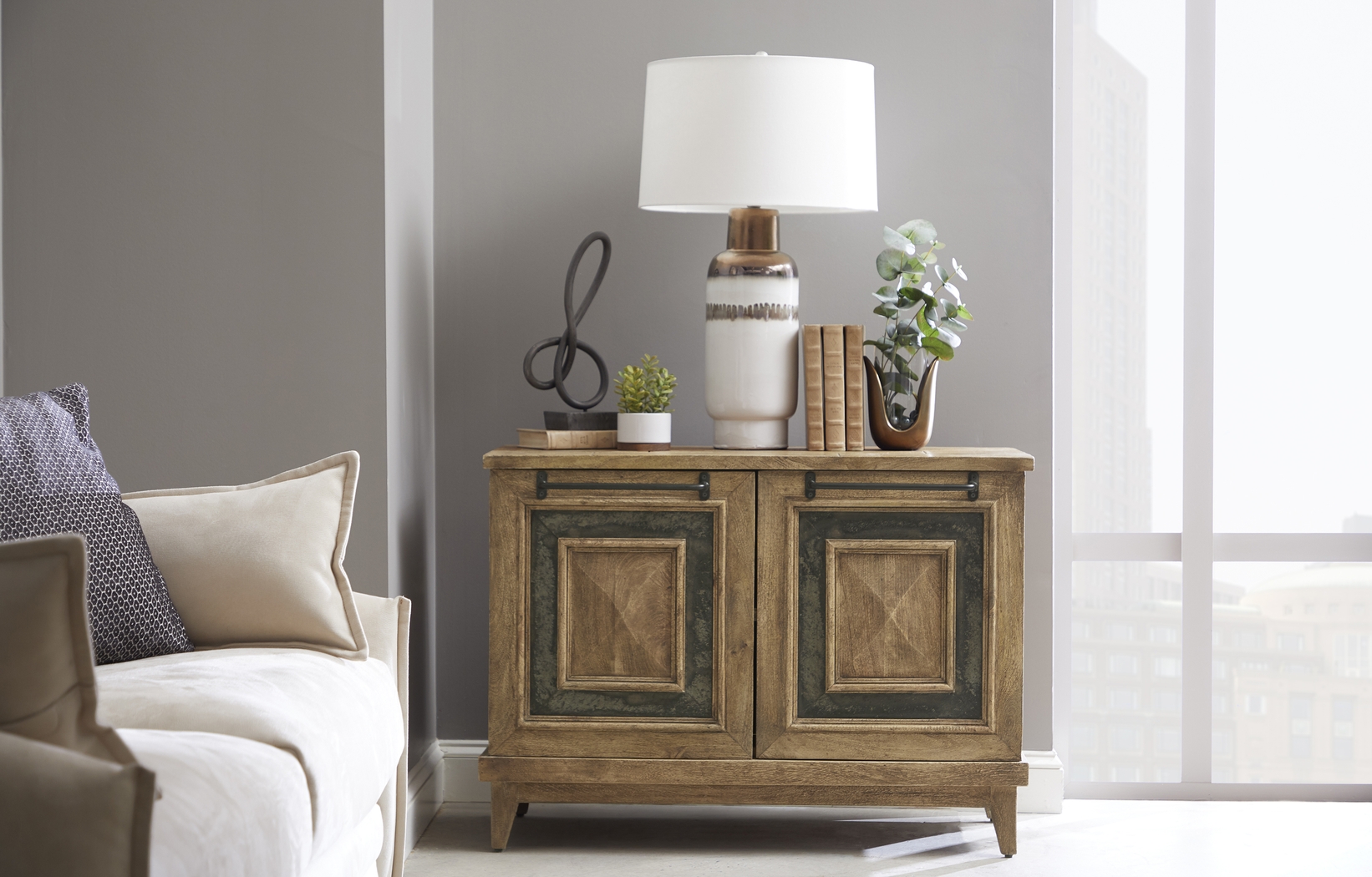 Lynshire Brown Accent Cabinet - Thumbnail - Image 7