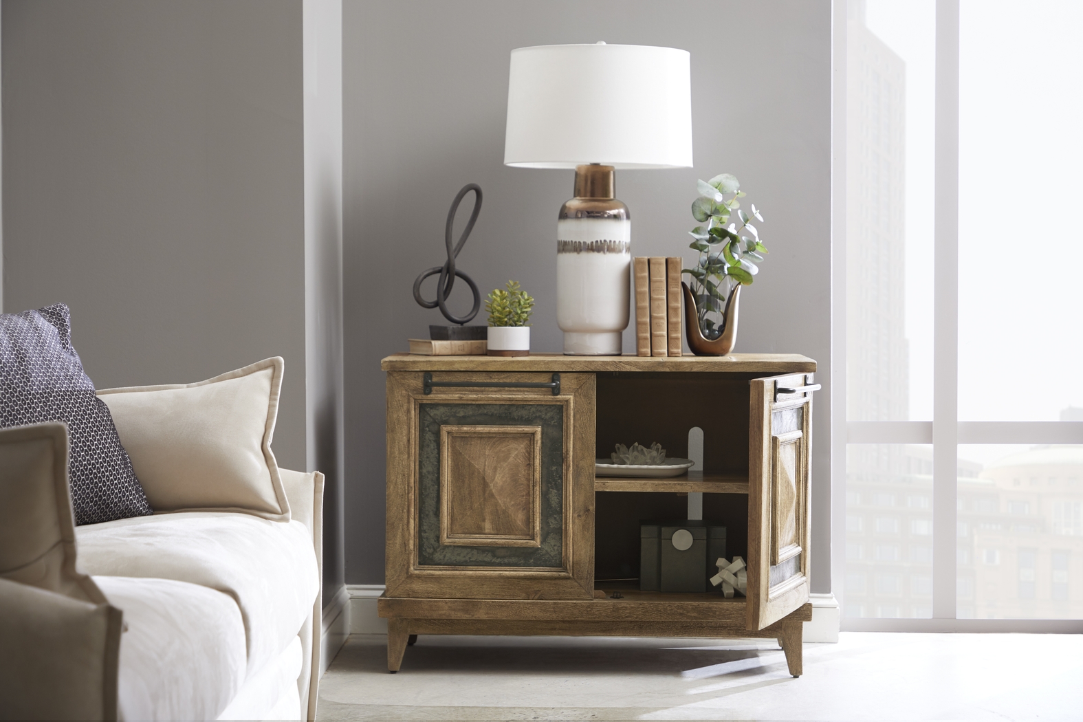 Lynshire Brown Accent Cabinet - Thumbnail - Image 8