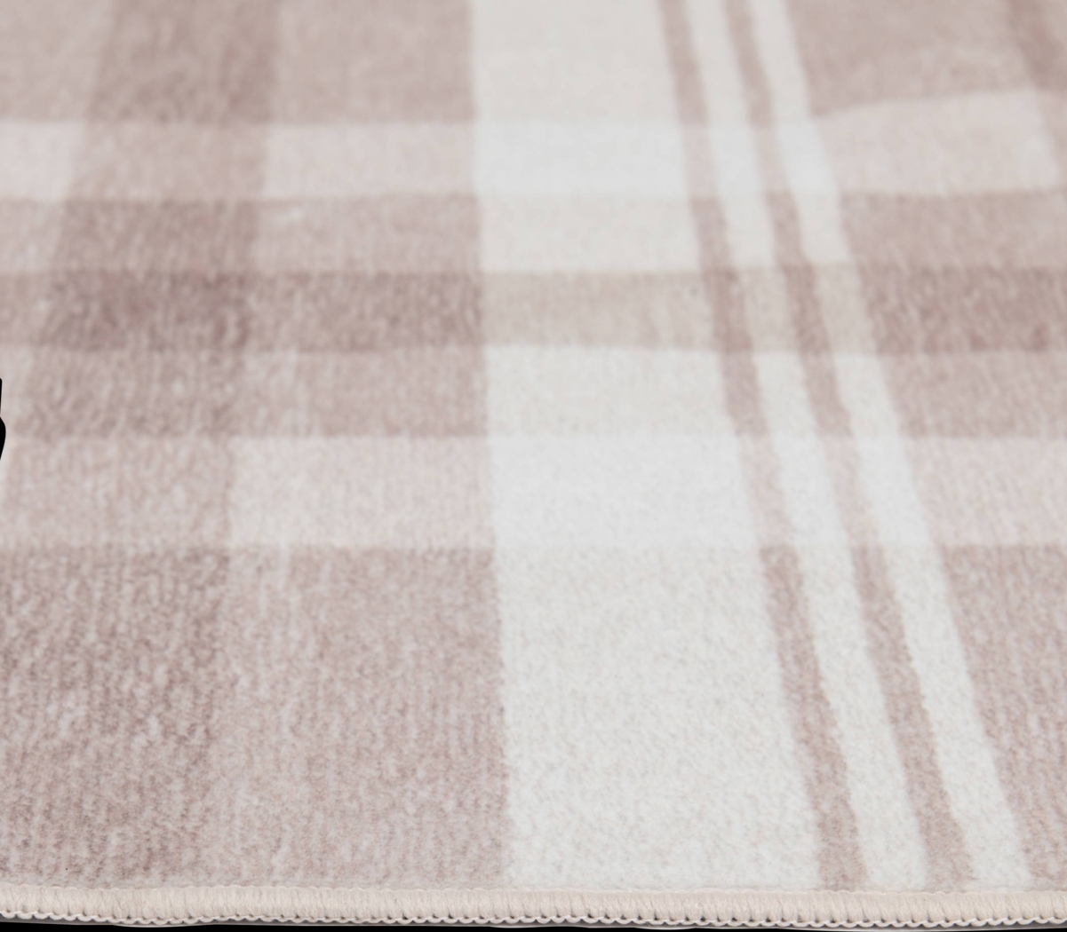 Maddux Ivory 7'5 x 9'5 Rug - Thumbnail - Image 4