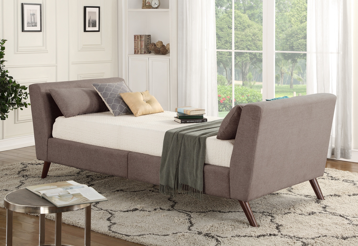 Maderia Brown Daybed - Thumbnail - Image 2