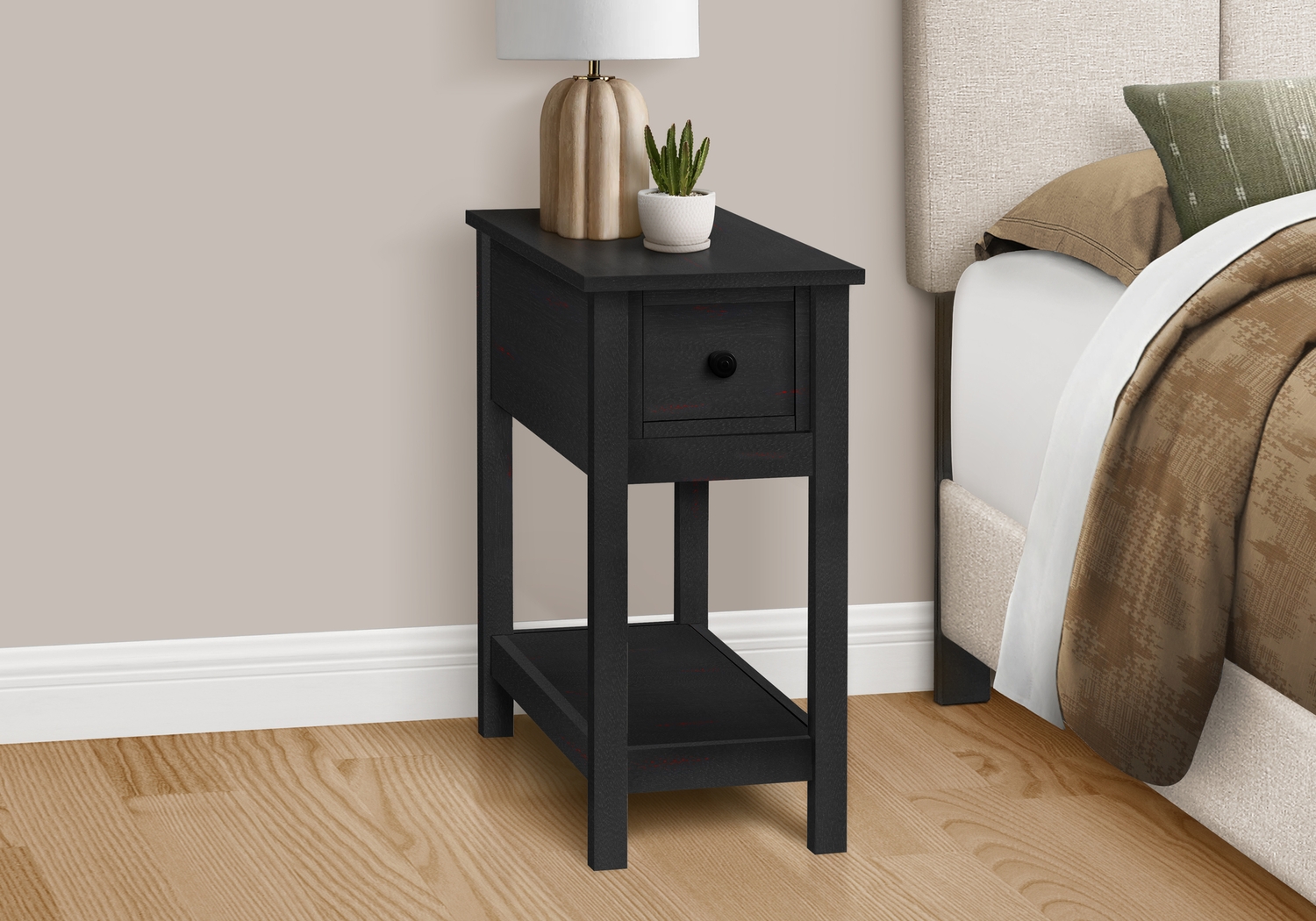 Madu Black End Table - Thumbnail - Image 2