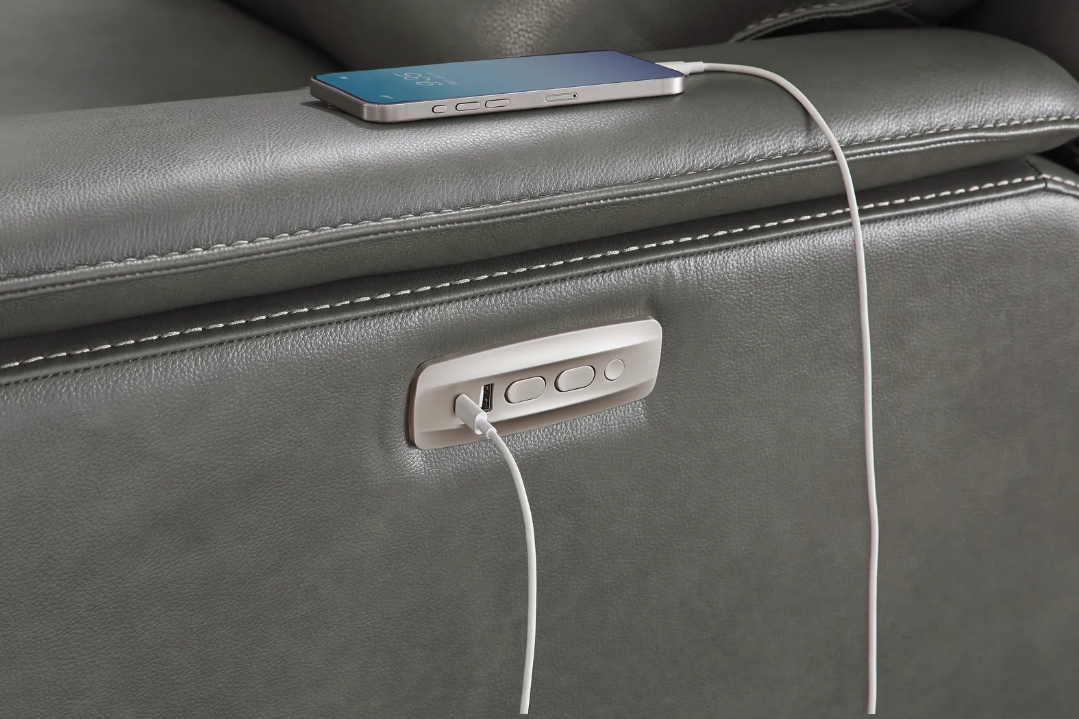  Magellan Living Room - Thumbnail - Image 22