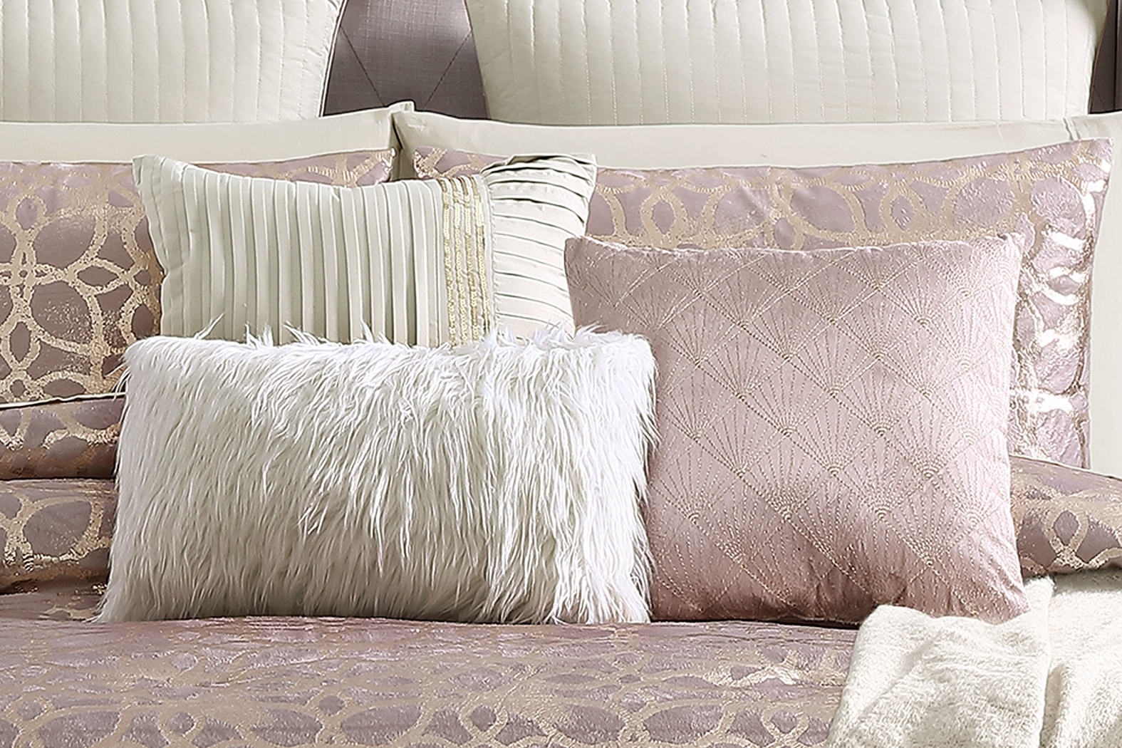 Maggiora Blush 10 Pc Queen Comforter Set - Thumbnail - Image 2