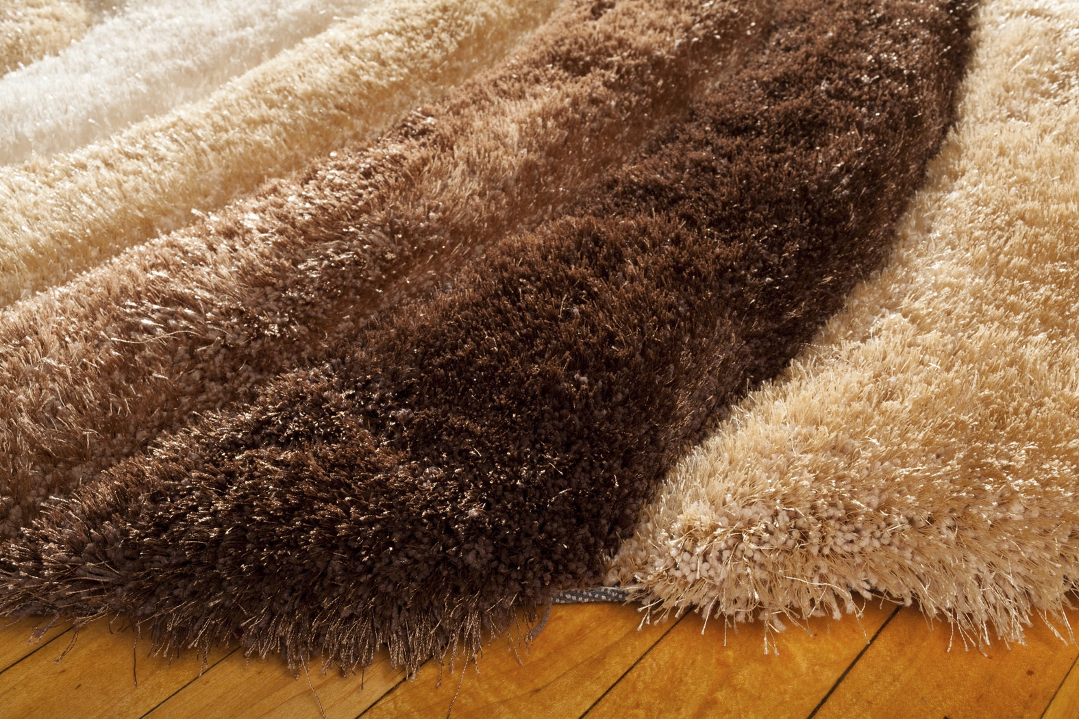 Magna Pangea Brown 5' x 7'  Rug - Thumbnail - Image 3