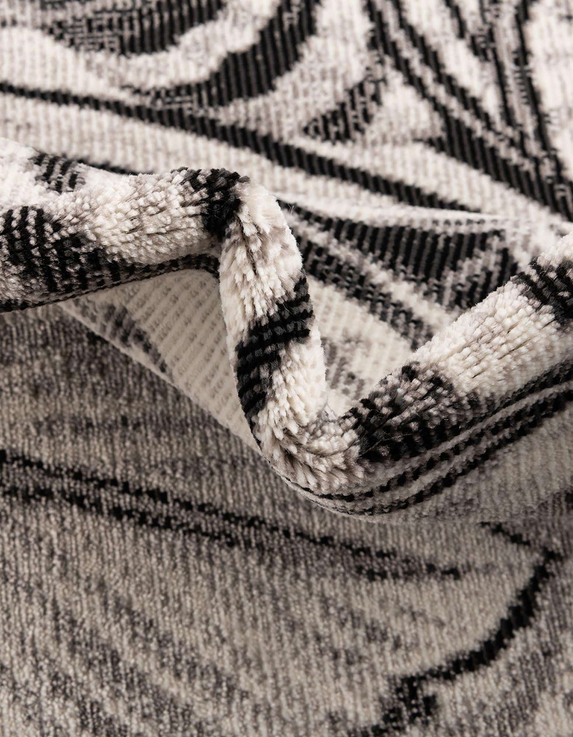 Magnolia Charcoal/Ivory 5'3 x 7'10 Rug - Thumbnail - Image 4