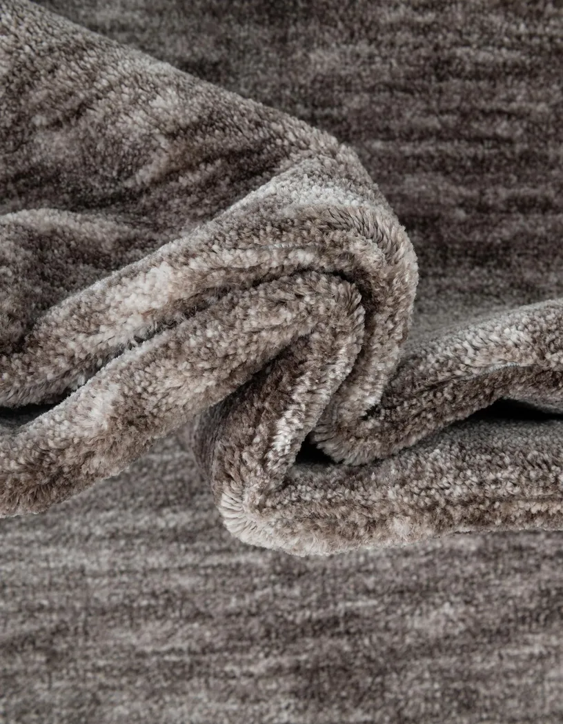 Mahbub Gray 9' x 12' Rug - Thumbnail - Image 2