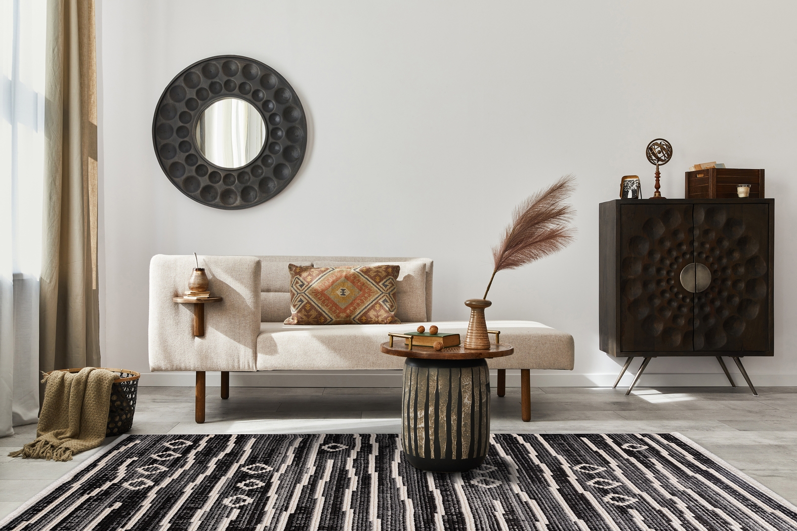 Maidbo Black 7'10 x 10'1 Rug - Thumbnail - Image 2