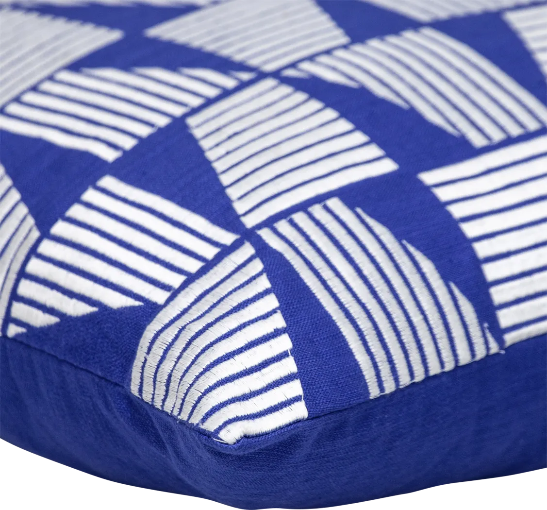 Majabvi Blue Accent Pillow - Thumbnail - Image 6