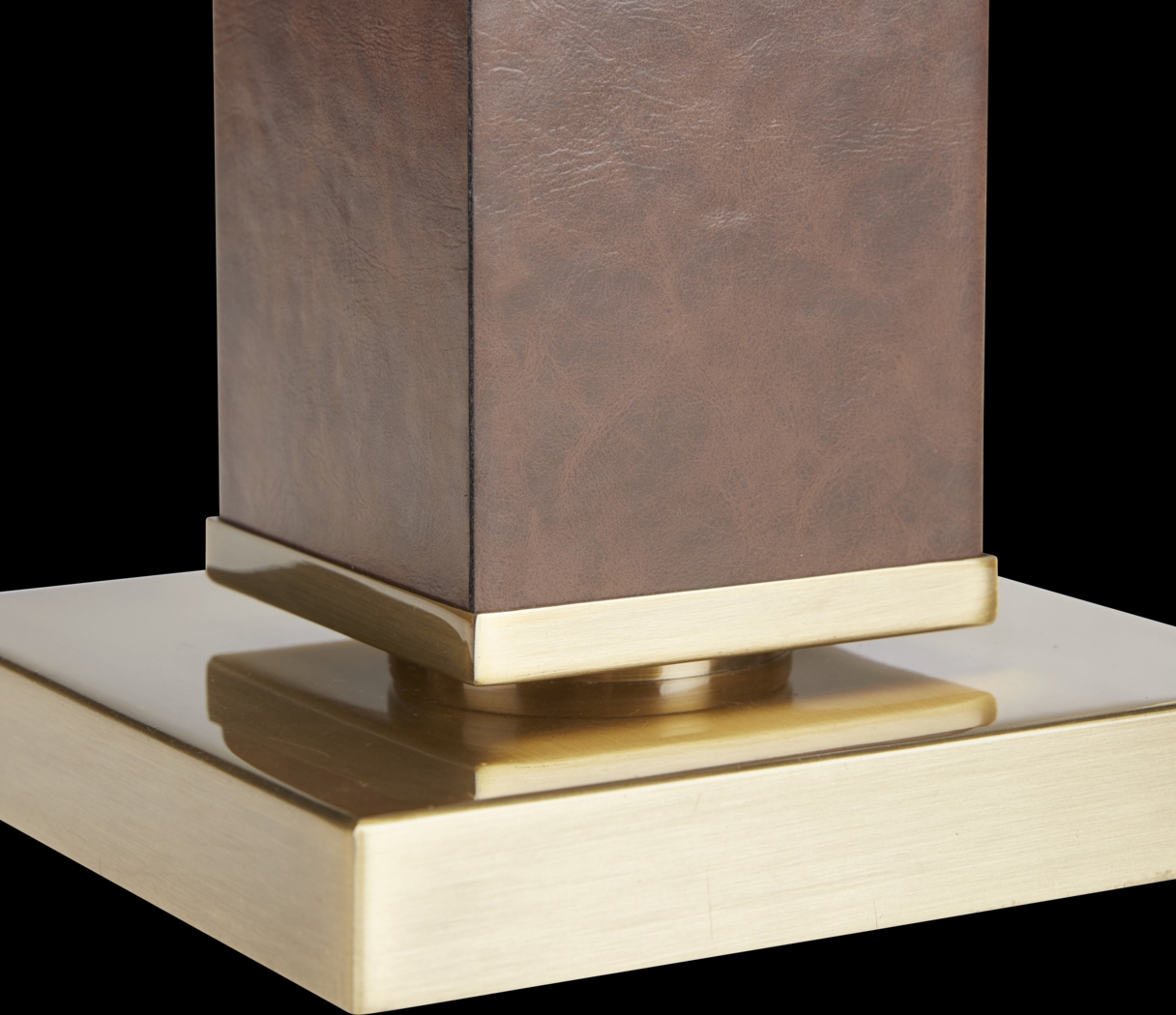 Majorca Bend Brown Lamp - Thumbnail - Image 9