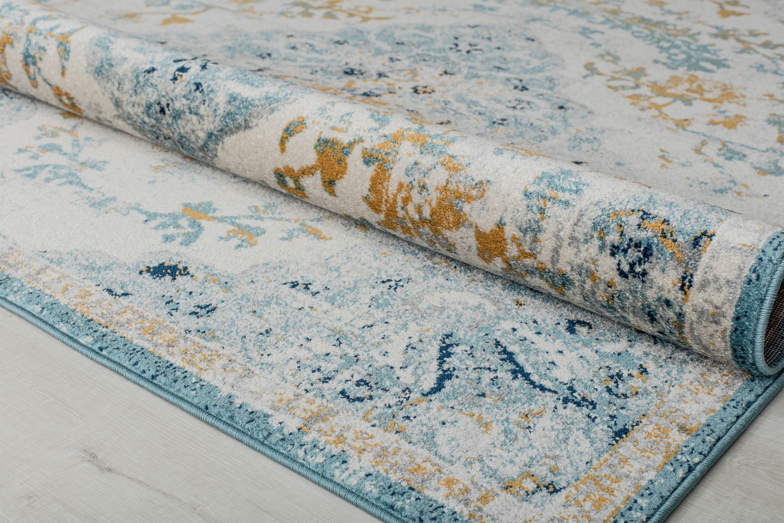 Makaira 5' x 7' Ivory Rug - Thumbnail - Image 4