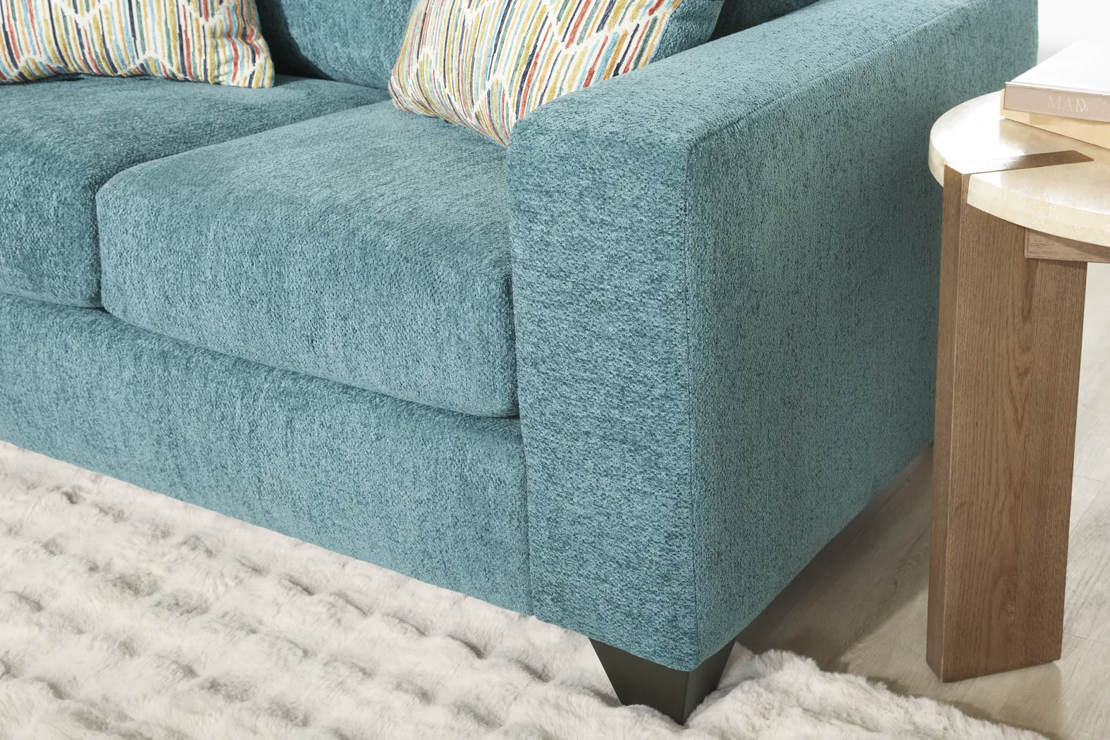 Mallard Trace Teal Sofa - Thumbnail - Image 4